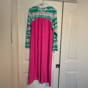 Long pink lounge dress-Fits similar to size Large (see measurements)